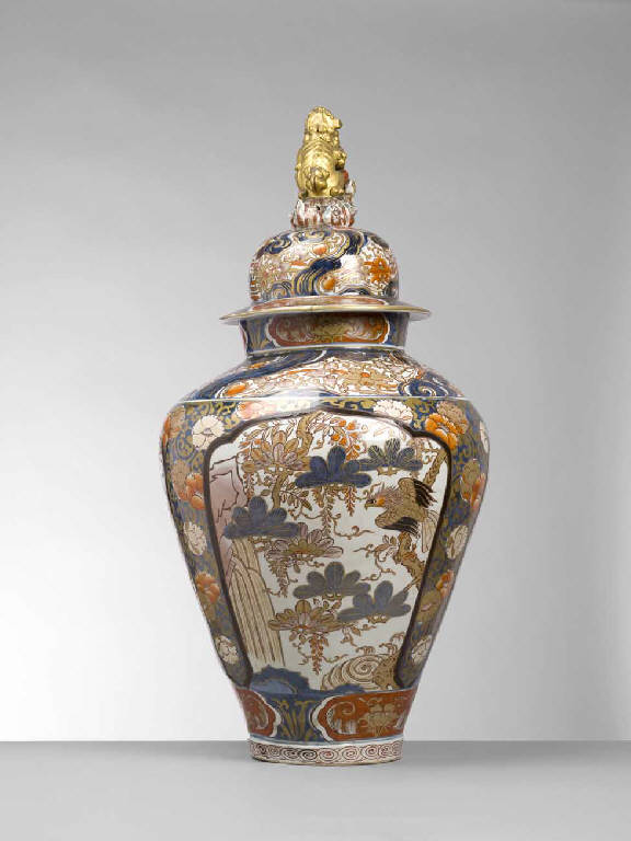 Motivi decorativi floreali (vaso) - manifattura giapponese (ultimo quarto sec. XVII)