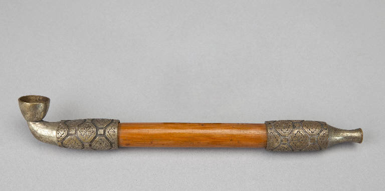 Motivi decorativi geometrici (pipa) - manifattura giapponese (sec. XIX)