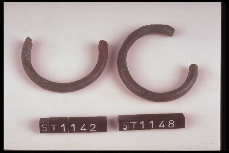 anello - cultura di Golasecca (terzo quarto sec. VI a.C)