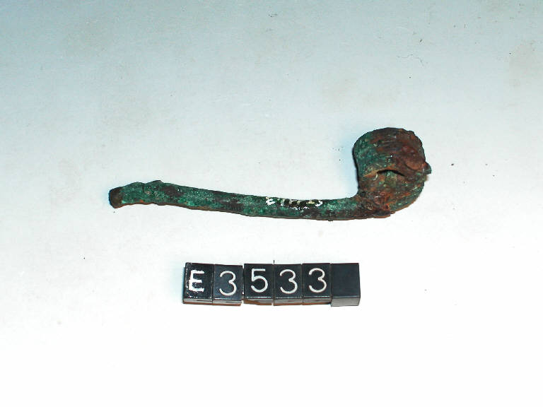 ardiglione - cultura di Golasecca (terzo quarto sec. VI a.C)