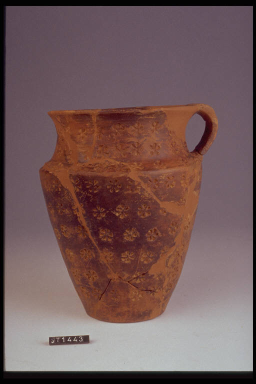 boccale troncoconico - cultura di Golasecca (fine/ inizio secc. VI/ V a.C)