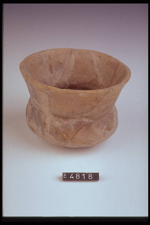 bicchiere carenato - cultura di Golasecca (secc. VIII/ VII a.C)