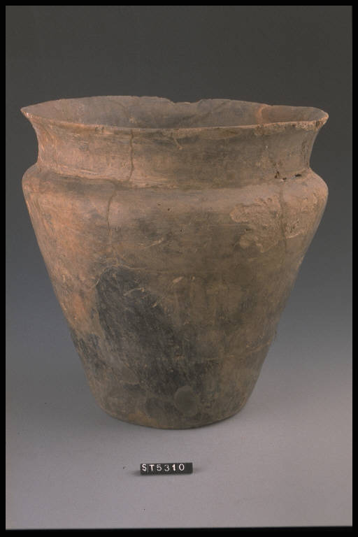 urna situliforme - cultura di Golasecca (secc. VIII/ VII a.C)