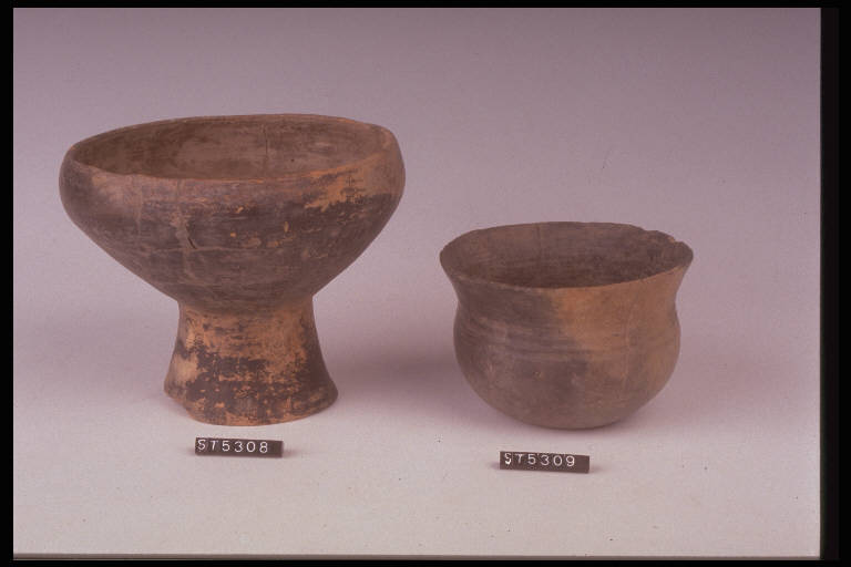 bicchiere globulare - cultura di Golasecca (secc. VIII/ VII a.C)