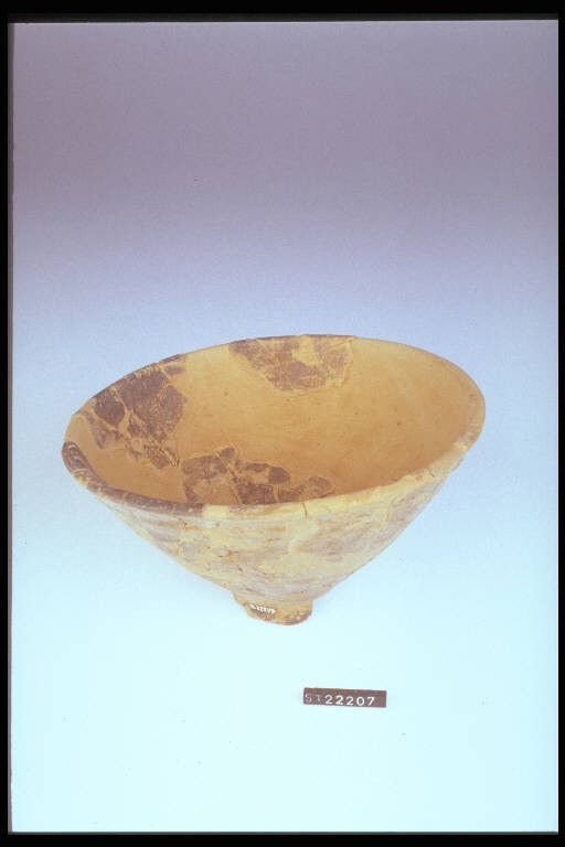 coppa troncoconica - cultura di Golasecca (fine/ inizio secc. VI/ V a.C)