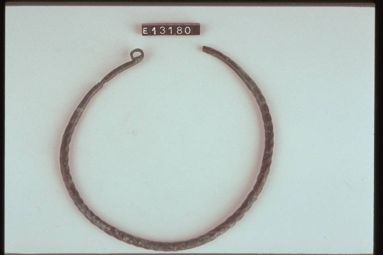 torquis = collare - cultura La Tène (secc. IV/ I a.C)