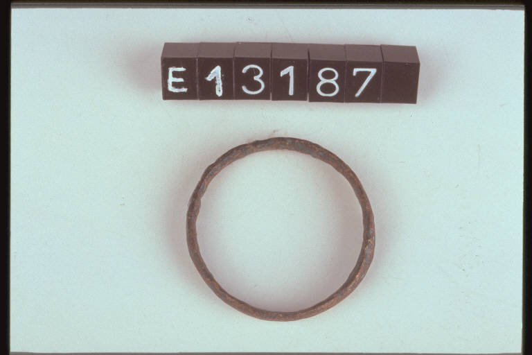 anello - cultura di Golasecca (secc. X/ IV a.C)