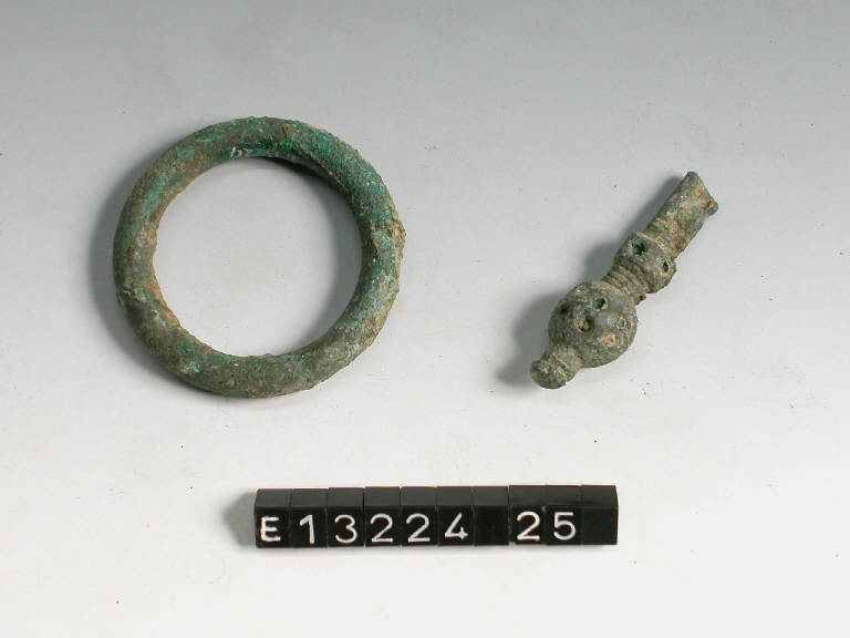 anello - cultura di Golasecca (secc. IX/ IV a.C)