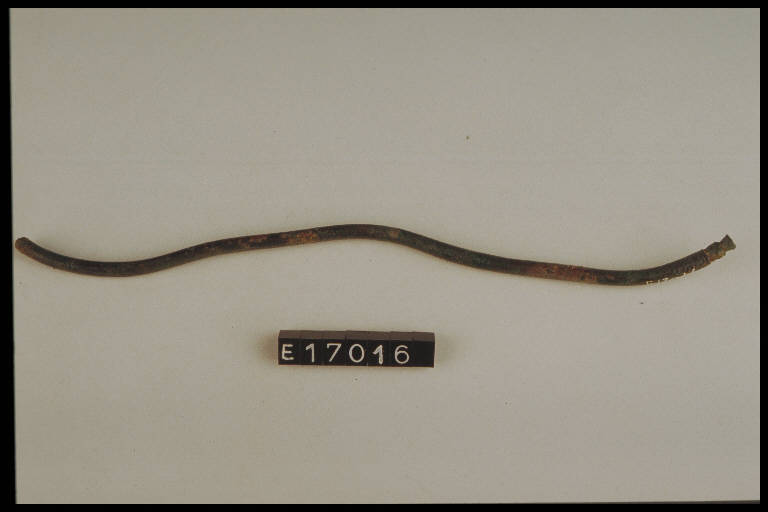 armilla a capi aperti - cultura di Golasecca (fine/ inizio secc. VI/ V a.C)