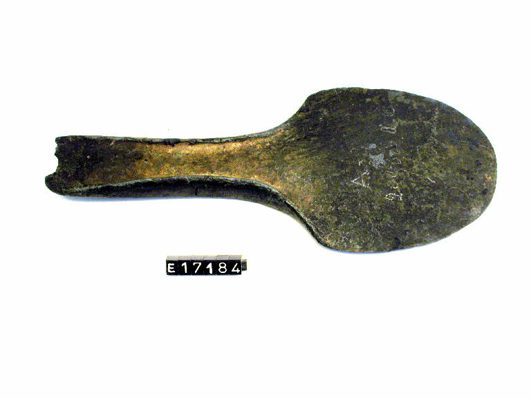 ascia, Tipo Mohlin - periodo di età del Bronzo (sec. XVI a.C)