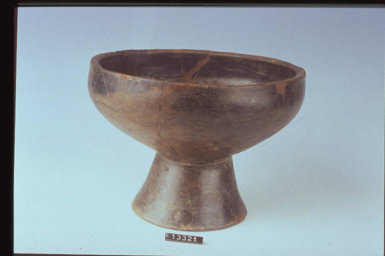 coppa - cultura di Golasecca (fine/ inizio secc. VI/ V a.C)