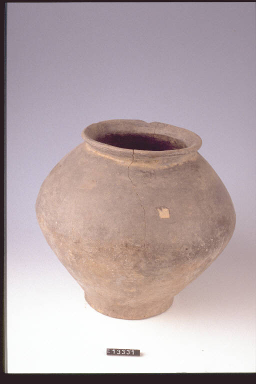 olla - cultura di Golasecca (seconda metà sec. VII a.C)