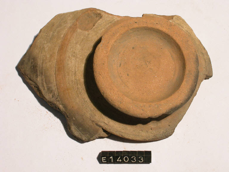 ciotola - periodo di età del Ferro (secc. V/ I a.C)