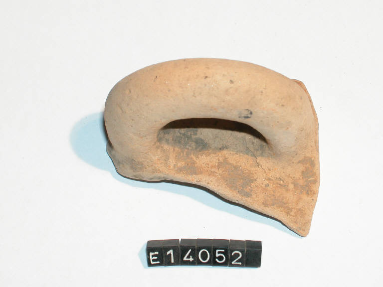 ansa a bastoncello - cultura di Golasecca (secc. V/ IV a.C)