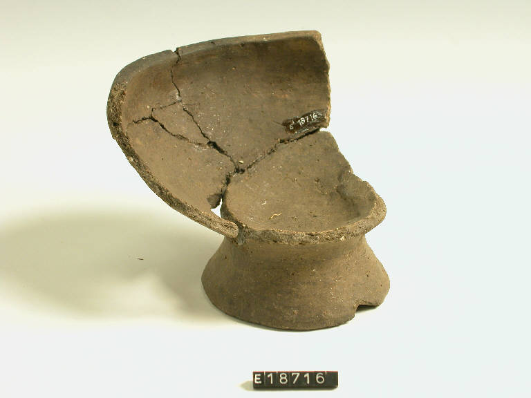 coppa - cultura di Golasecca (secc. IX/ VII a.C)