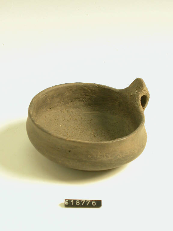 capeduncola - periodo di età del Bronzo (secc. XVI/ XIV a.C)