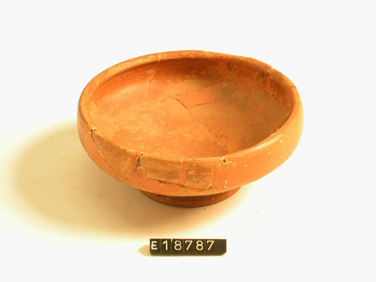 ciotola - cultura di Golasecca (secc. V/ IV a.C)