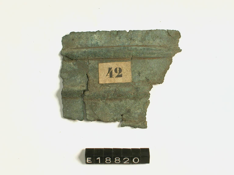 cista - periodo di età del Ferro (secc. VII/ VI a.C)