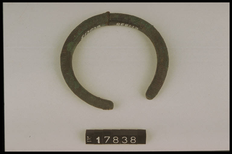 armilla - Cultura di Golasecca (primo quarto sec. IV a.C)