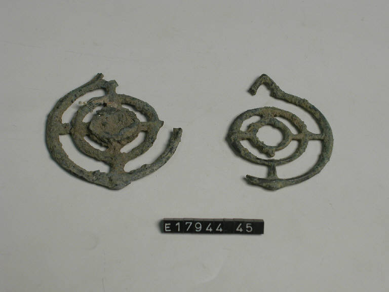 pendaglio, tipo Ascona II - produzione preistorica (sec. XI a.C)