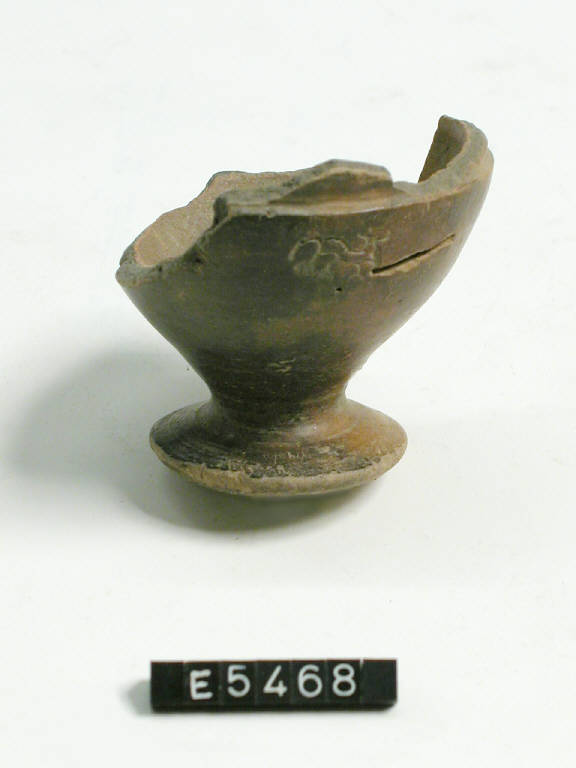 bicchiere a calice - cultura di Golasecca (sec. V a.C)