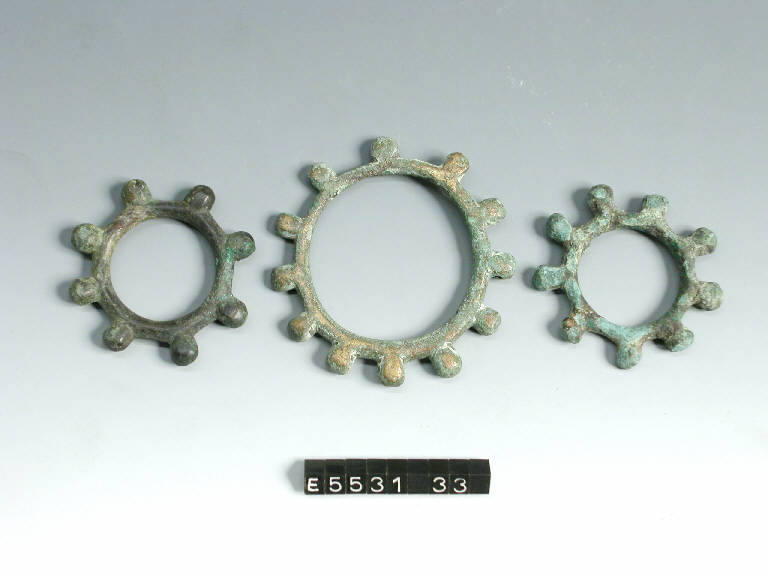 anello a globetti - cultura di Golasecca (sec. V a.C)