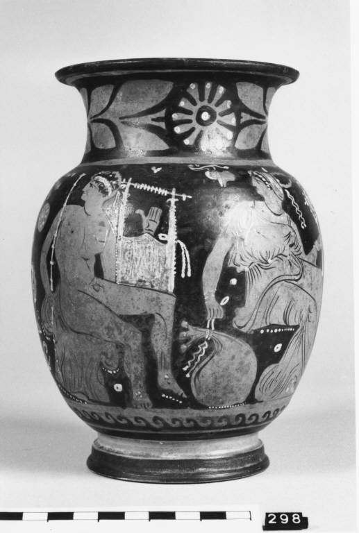 oinochoe - ambito apulo tardo (terzo quarto sec. IV a.C)