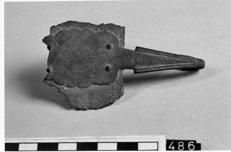 gancio di cinturone - ambito italico (secc. V/IV a.C)