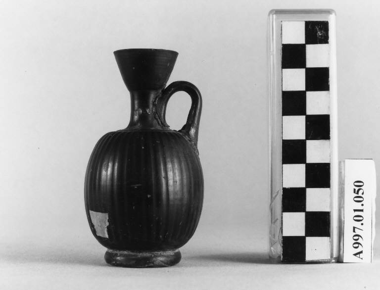 lekythos, Morel 5416 - ambito apulo (sec. IV a.C)