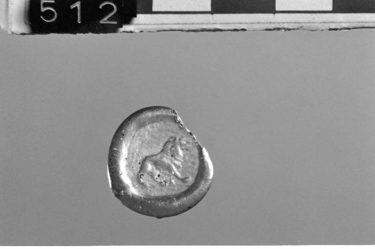 Leone di profilo gradiente verso destra (gemma, HENKEL 243) - età romana (inizio secc. I/II d.C)