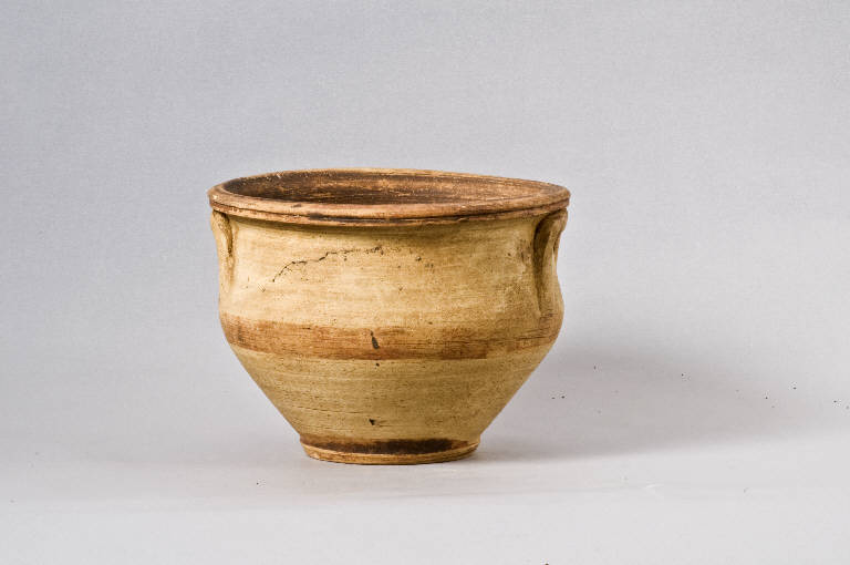 olla stamnoide (seconda metà sec. IV a.C)