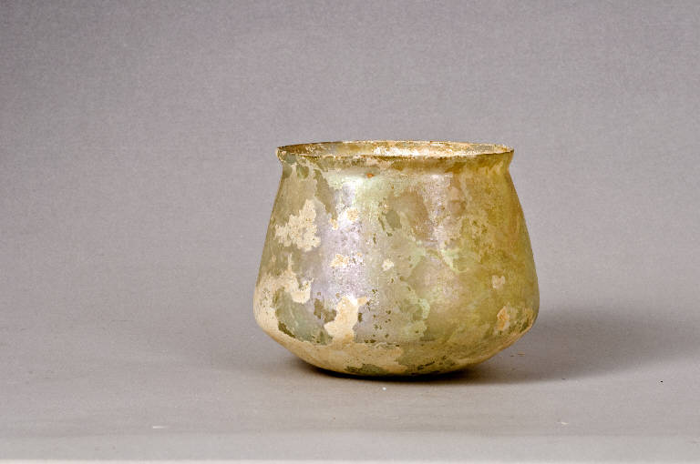 coppa, forma Isings 12 (secc. I/ II d.C)