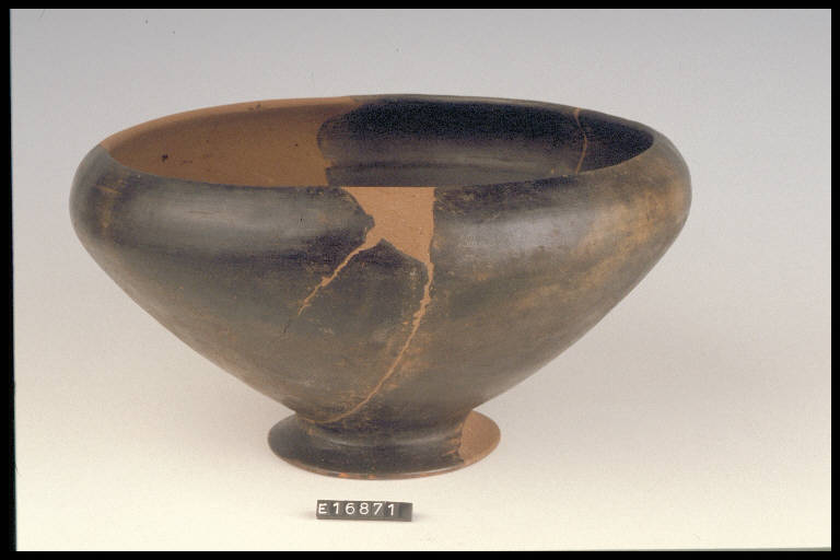 scodella - cultura di Golasecca (sec. VII a.C)