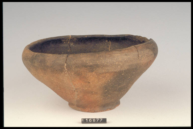 scodella - cultura di Golasecca (sec. VII a.C)