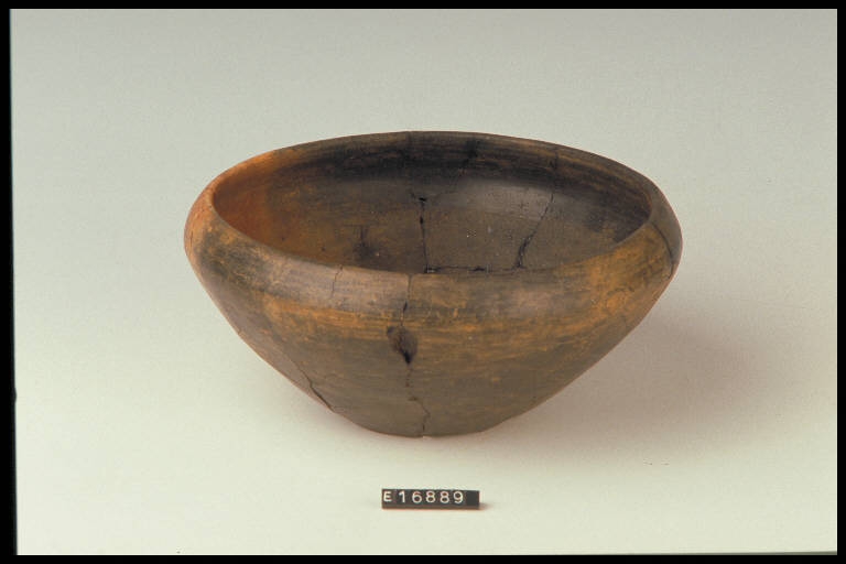 scodella - cultura di Golasecca (secc. VII/ VI a.C)