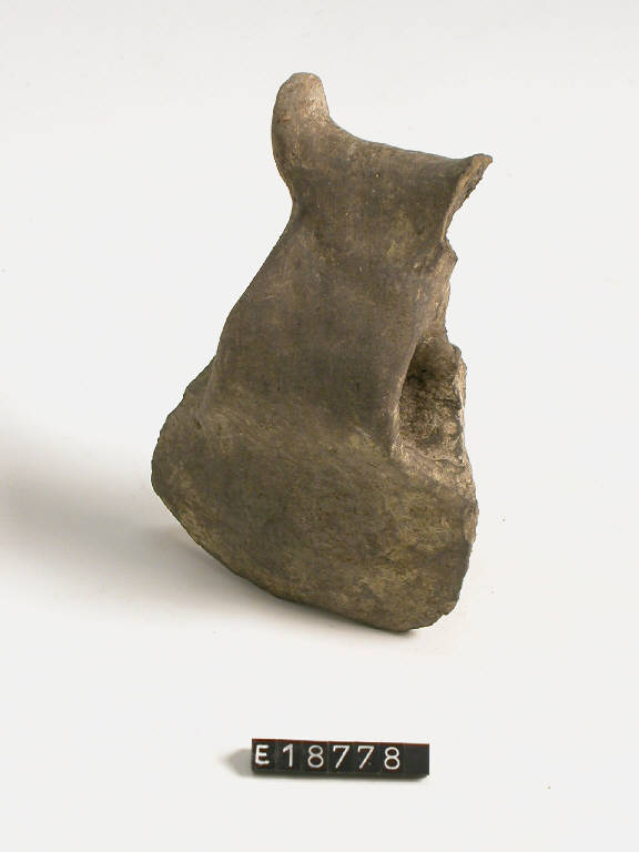 capeduncola - periodo di età del Bronzo (secc. XVI/ XIII a.C)