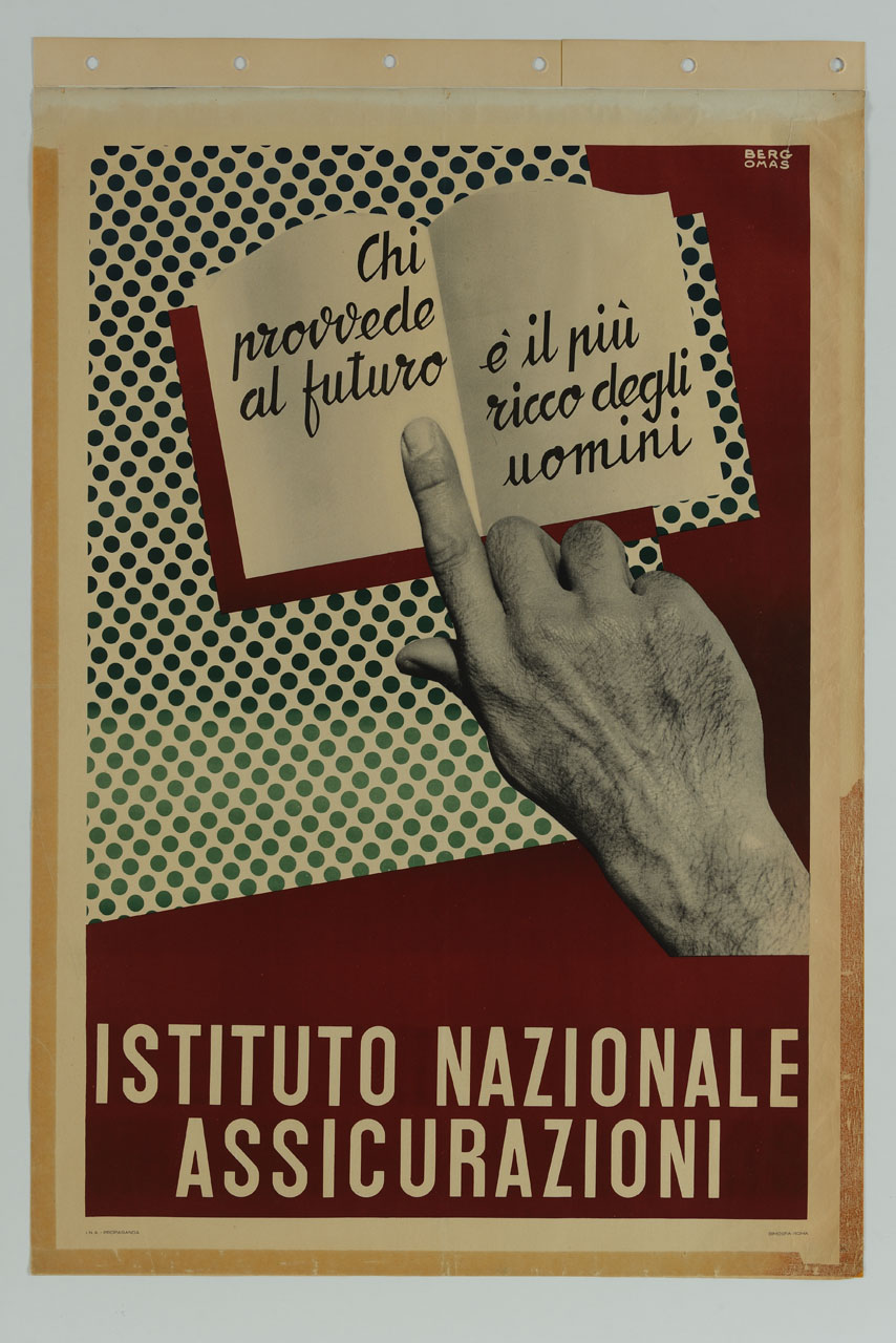 mano indica un libro aperto (manifesto) di Bergomas Italo (metà sec. XX)