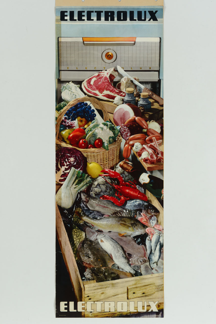 cibi freschi in cassette e cesti con frigorifero sul fondo (manifesto) - ambito svedese (sec. XX)