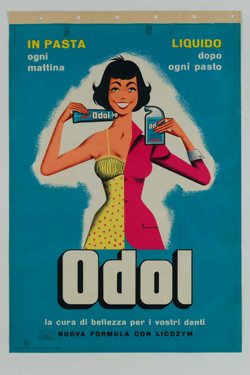 donna sorridente vestita per metà di una sottoveste e per metà di un abito mostra un tubetto e un flacone di dentifricio (manifesto) - ambito italiano (sec. XX)