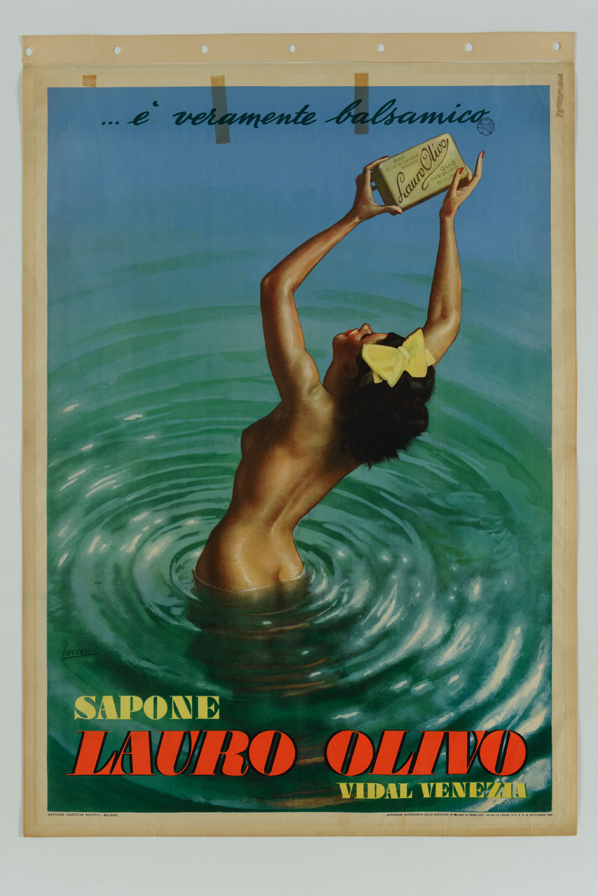 donna nuda in una specchio d'acqua alza una grande saponetta (manifesto) di Boccasile Gino (sec. XX)