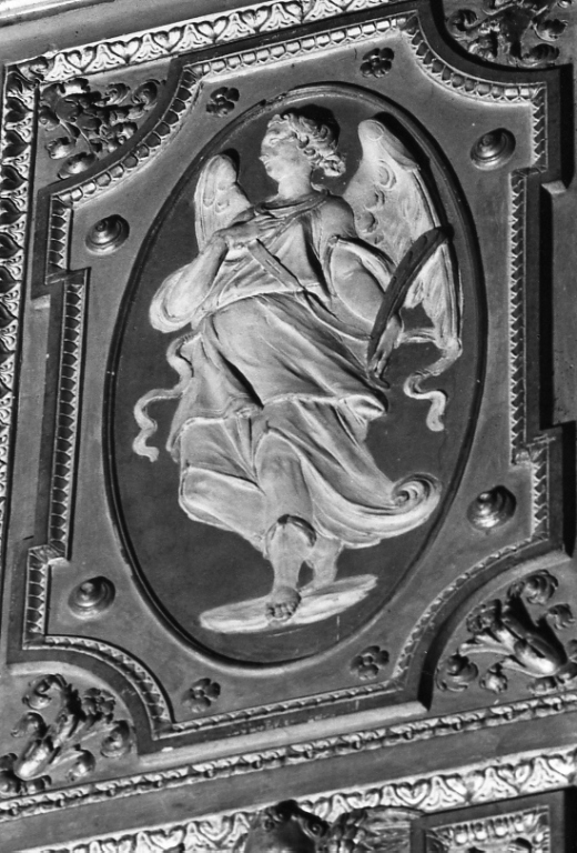 angelo con palma (rilievo) di Circignani Niccolò detto Pomarancio (officina) - ambito romano (secondo quarto sec. XVI)