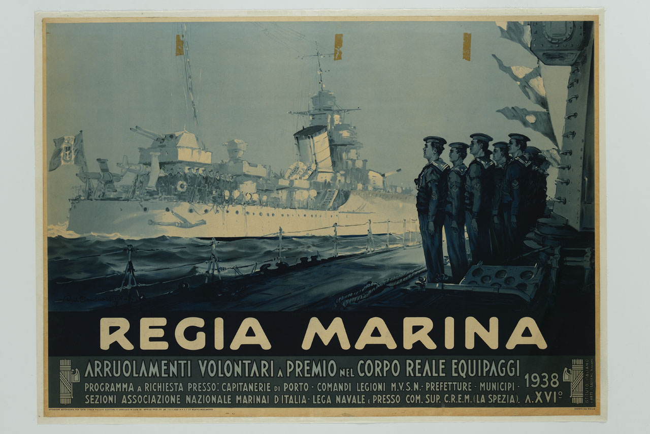 equipaggio militare sull'attenti al passaggio della nave ammiraglia (manifesto) di Claudus Rudolf (sec. XX)