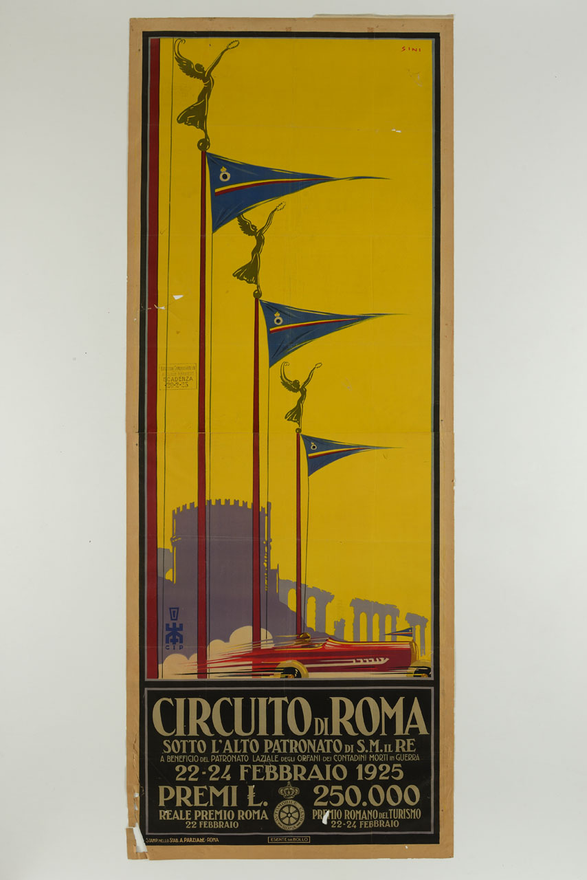 auto in corsa con sagome di monumenti antichi sullo sfondo (manifesto, stampa composita) di Sini Tarquinio (sec. XX)