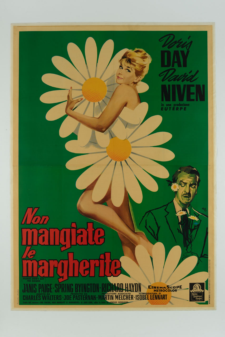 un uomo osserva una donna coperta da due margherite giganti (manifesto) di Campeggi Silvano detto Nano (sec. XX)