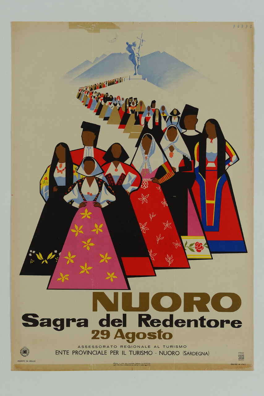 fila di persone in abiti tradizionali sardi si snoda dalla cima del Monte Ortobene a Nuoro (manifesto) di Puppo Mario (sec. XX)