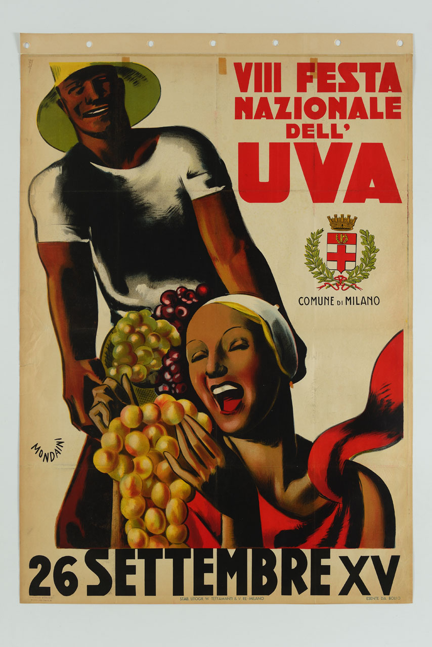 donna sta per dare un morso a un grappolo d'uva mentre un uomo regge una cesta d'uva (manifesto) di Mondaini Giacinto (sec. XX)