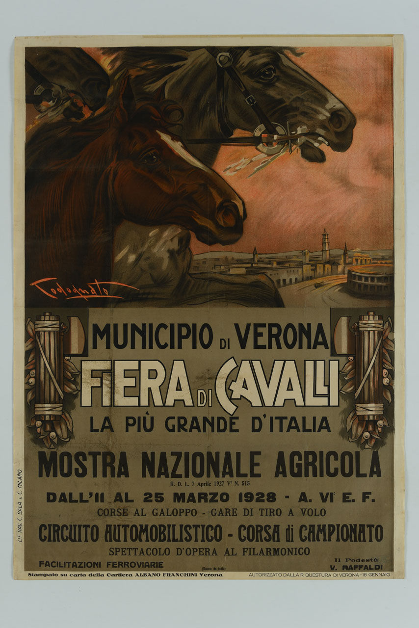 veduta di Verona con il muso di tre cavalli in primo piano (manifesto) di Codognato Plinio (sec. XX)