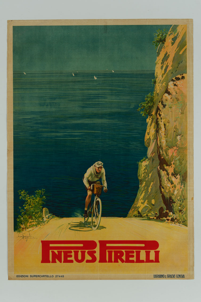 paesaggio marino con ciclista che pedale su una strada in salita (manifesto) di Craffonara Aurelio (sec. XX)