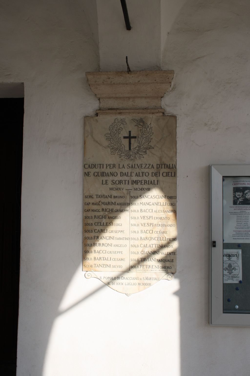 lapide commemorativa ai caduti - bottega toscana (sec. XX)
