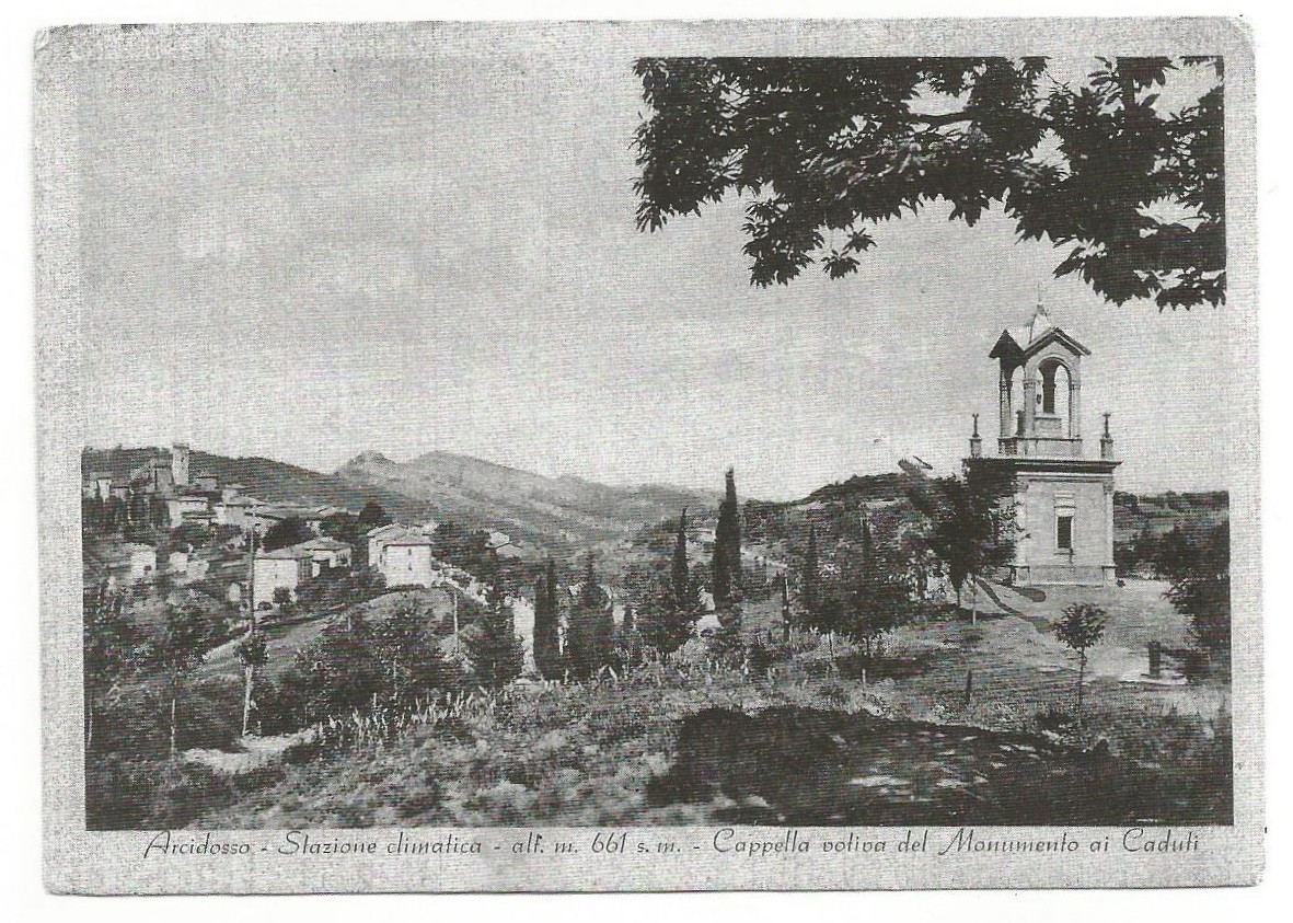 monumento ai caduti - a tempietto di Becchini Giulio, Della Rocca Renato (sec. XX)